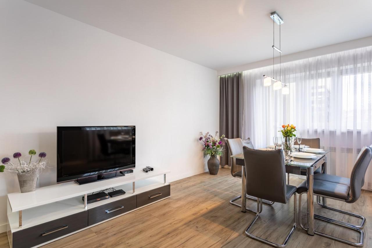 Apart-Invest Apartament Paryski 스클라르스카포렘바 외부 사진
