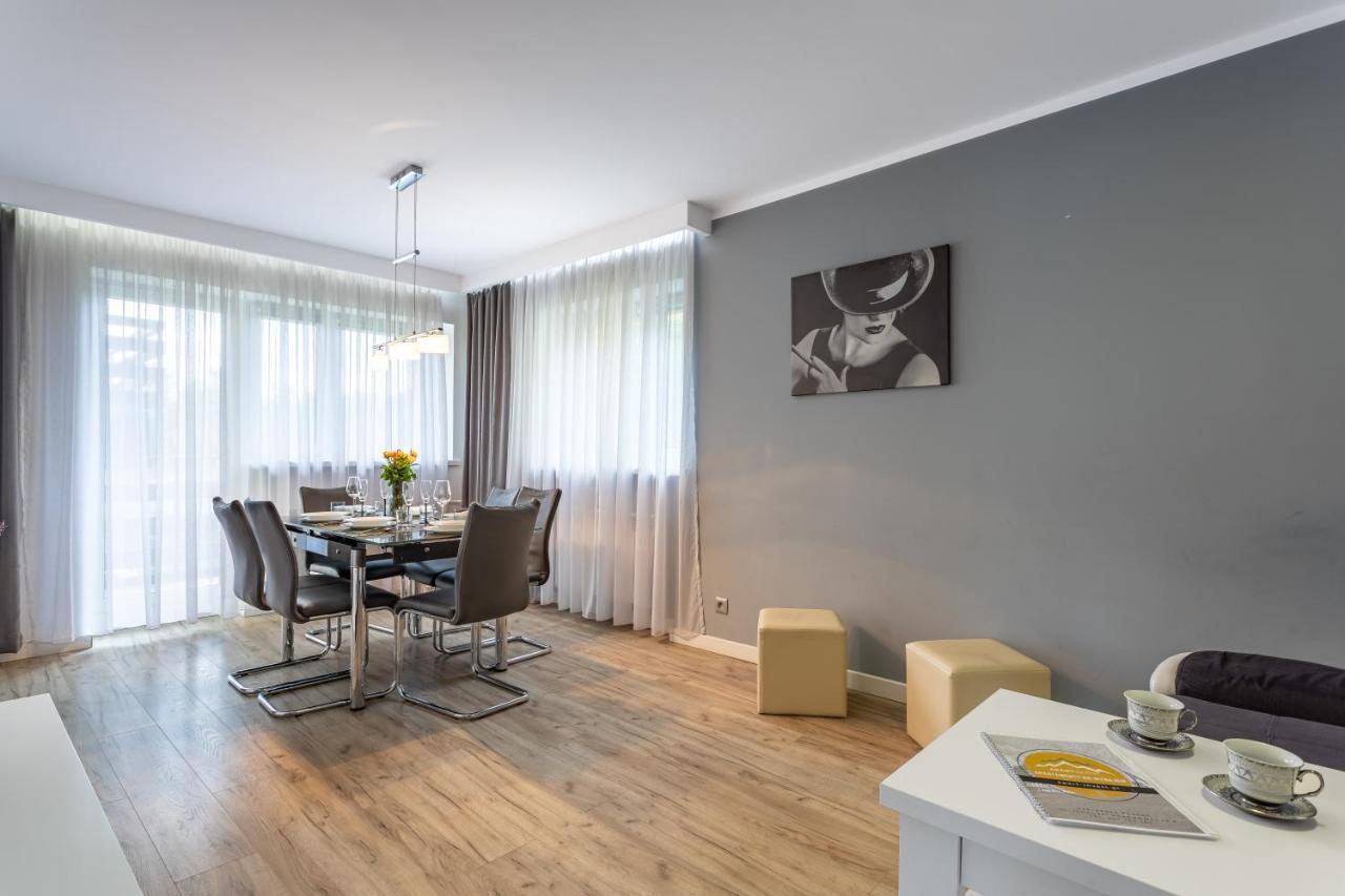 Apart-Invest Apartament Paryski 스클라르스카포렘바 외부 사진